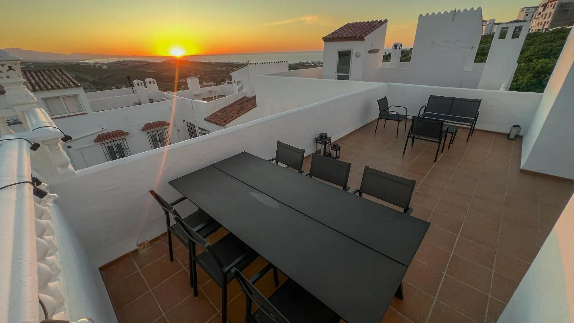 Townhouse In Monte Vinas - Manilva Villa Holiday home